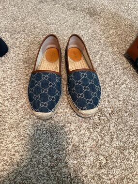 Gucci Blue Denim GG Espadrille Slip-Ons with Brown Trim
